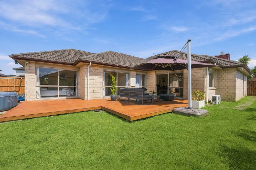Photos of 34 Topland Drive