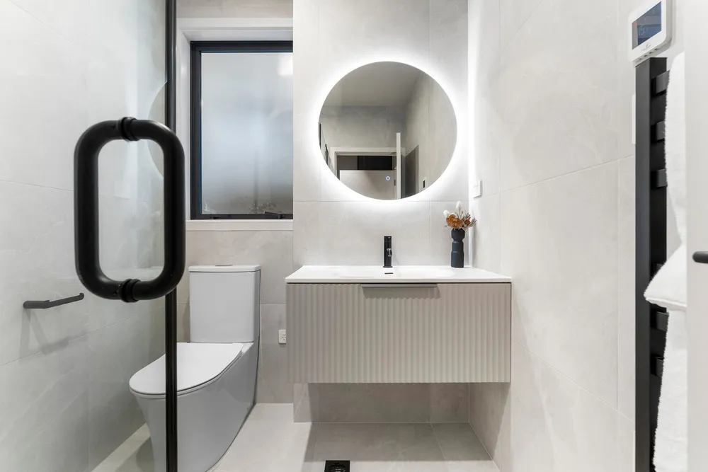 Photos of 201E Hurstmere Road
