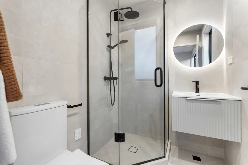 Photos of 201E Hurstmere Road