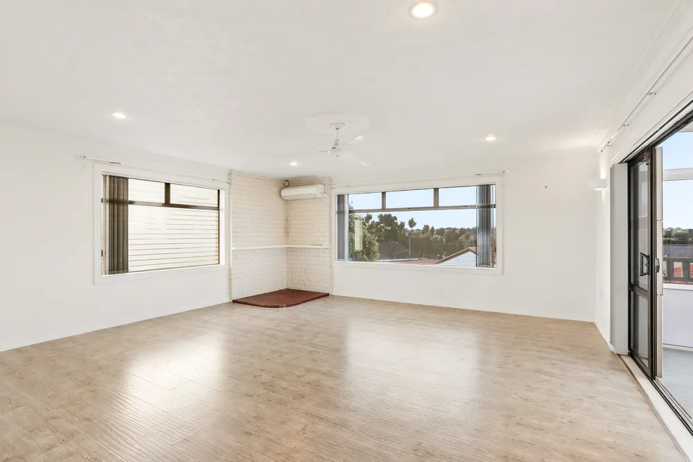 Photos of 26 Widmore Drive
