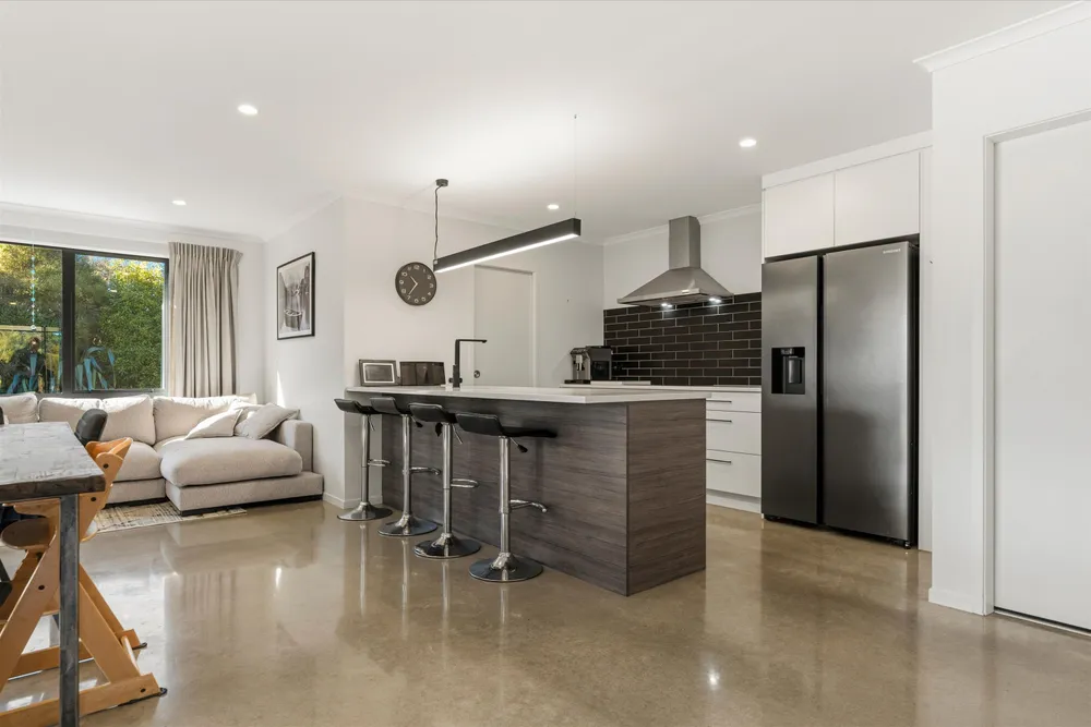 Photos of 186 McPhail Road