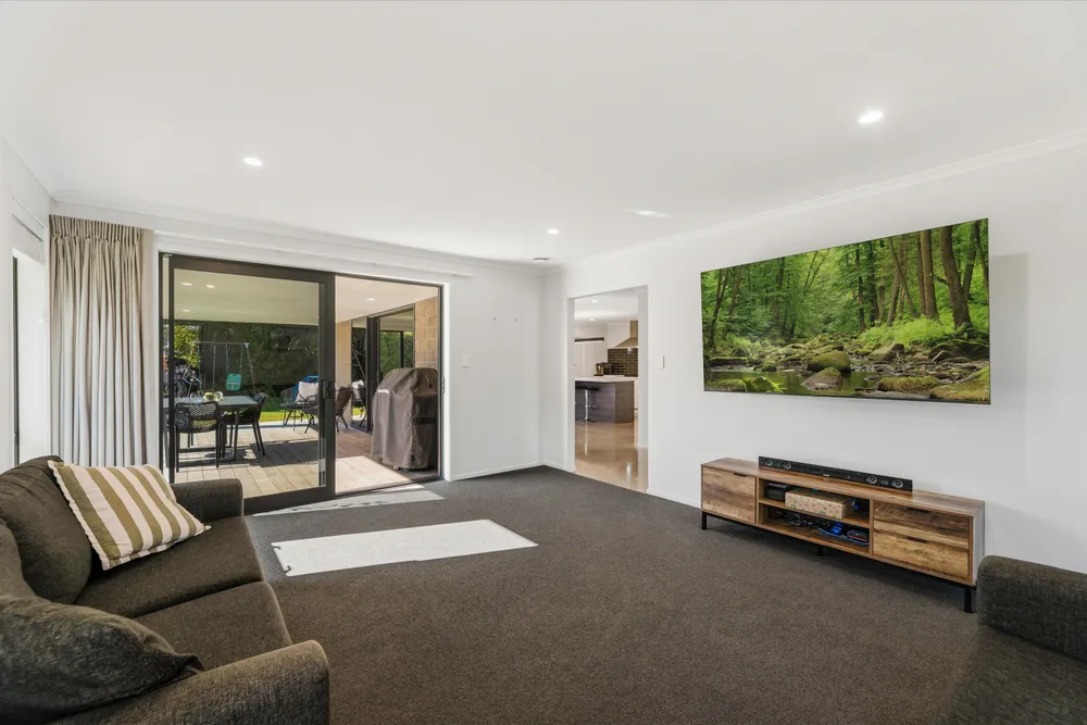 Photos of 186 McPhail Road