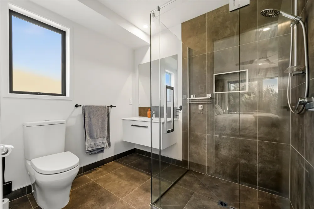 Photos of 186 McPhail Road