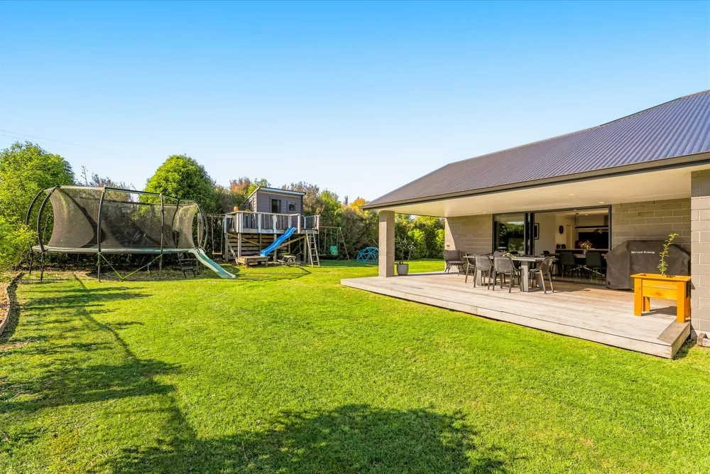 Photos of 186 McPhail Road
