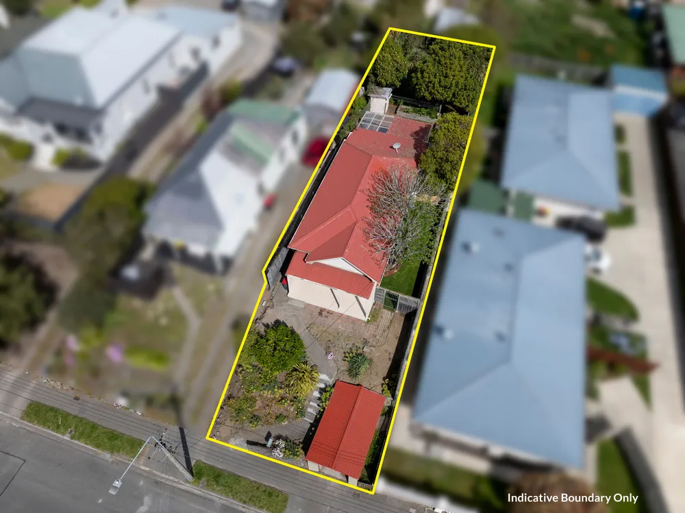 Photos of 498 Gloucester Street
