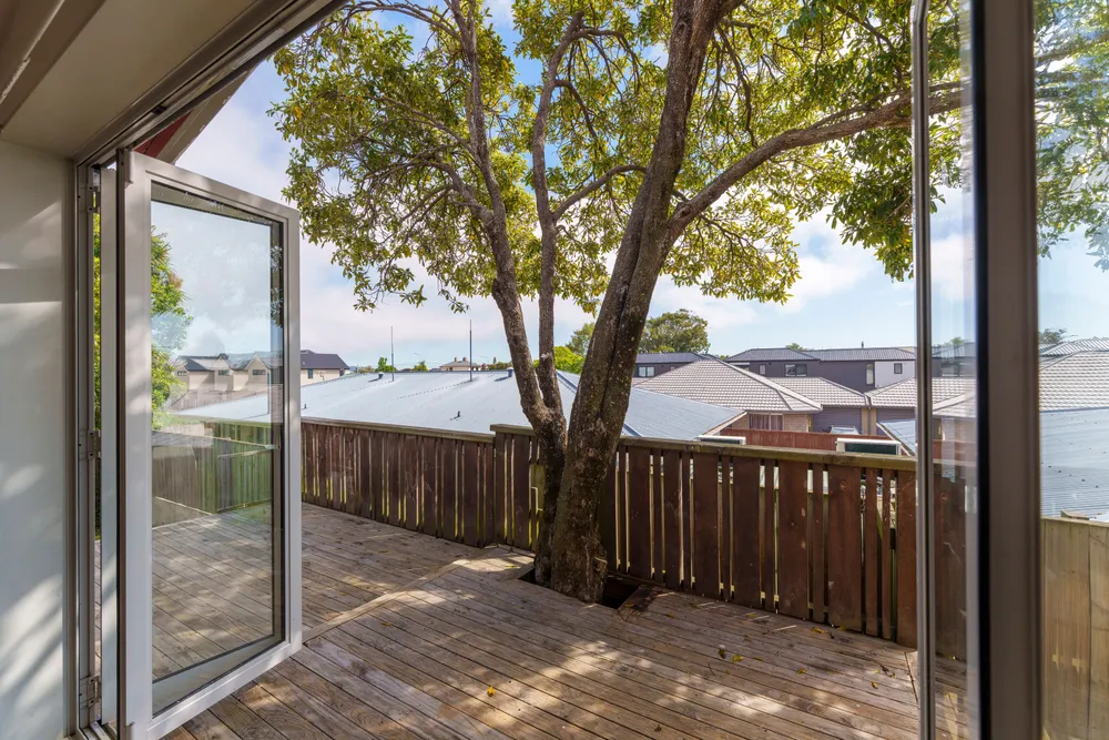 Photos of 498 Gloucester Street