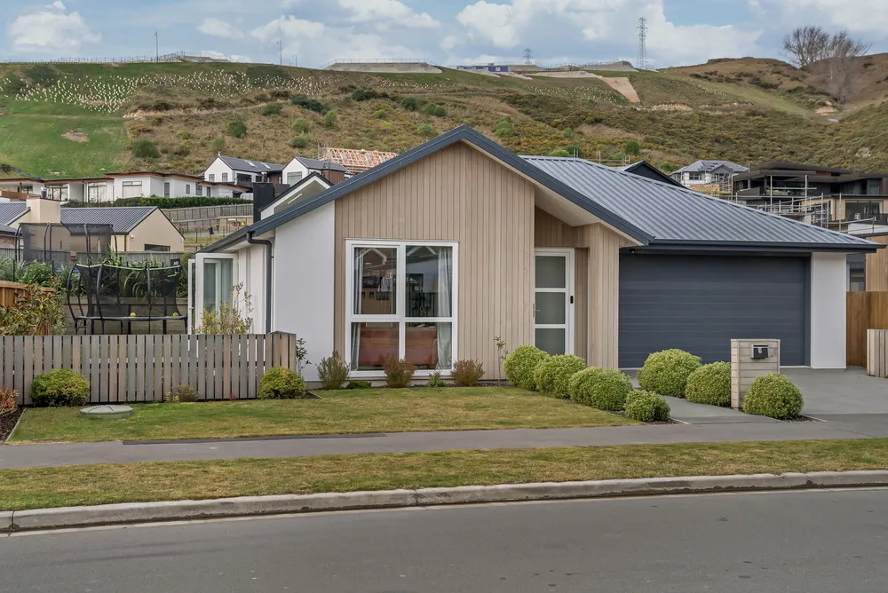 Photos of 9 Steve Askin Drive