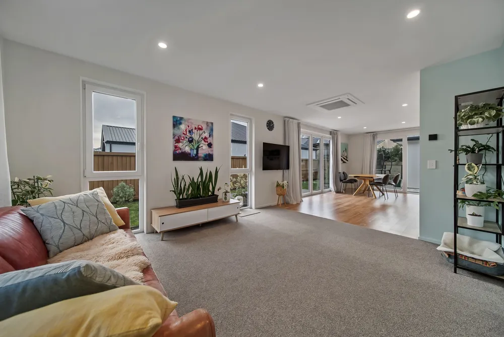 Photos of 9 Steve Askin Drive