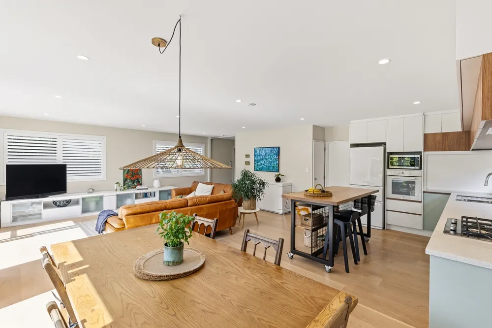 Photos of 24A Surville Place