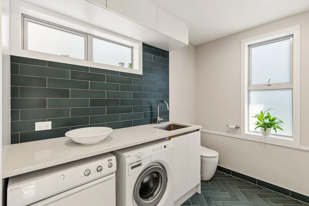 Photos of 24A Surville Place