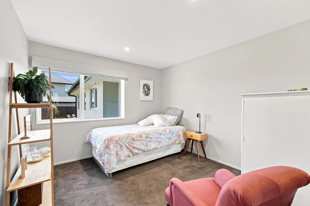 Photos of 36c Fenhall Street