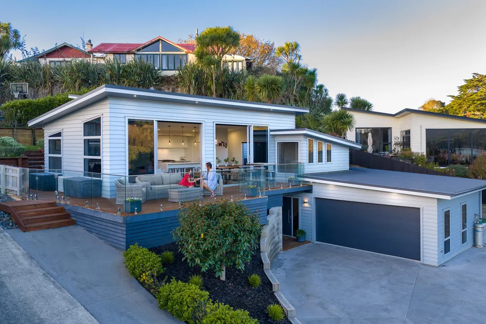 Photos of 24 Robertson Street