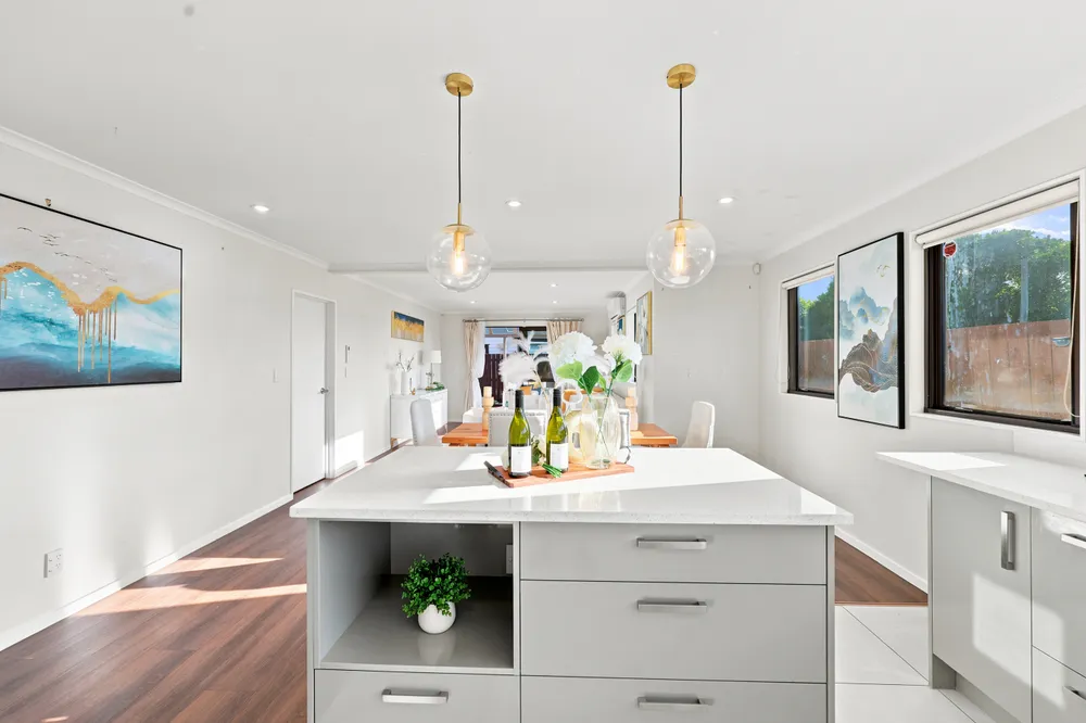 Photos of 35 Tarapiroe Avenue