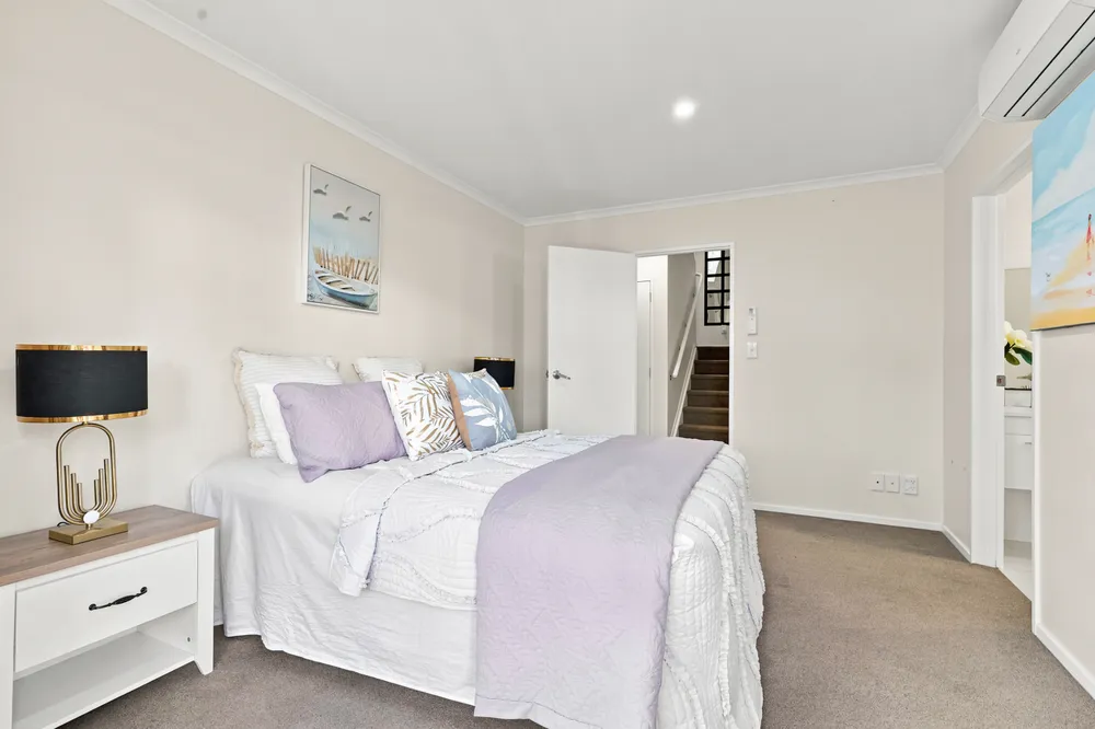 Photos of 35 Tarapiroe Avenue