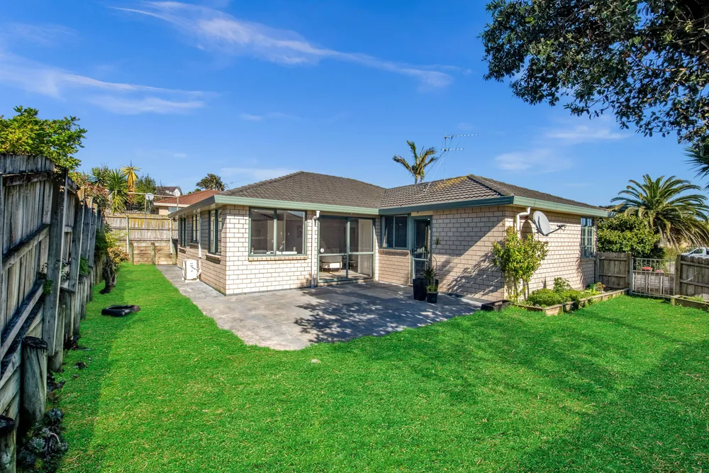 Photos of 14 Mt Lebanon Crescent