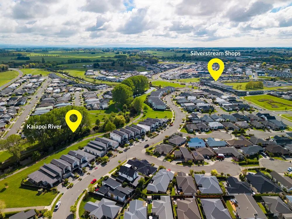 Photos of 18 Durells Crescent