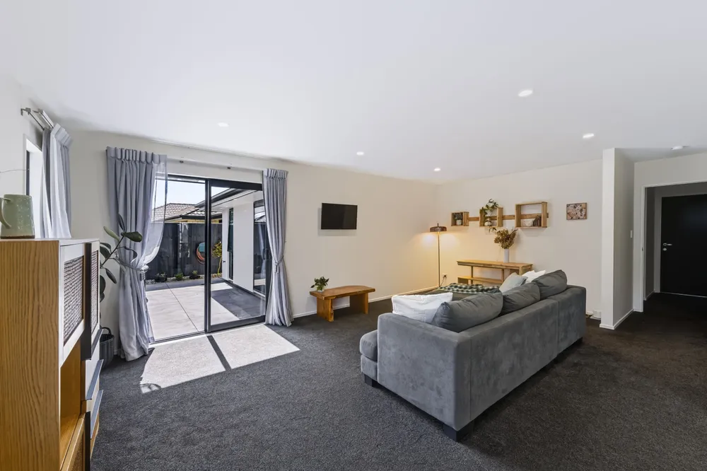 Photos of 18 Durells Crescent