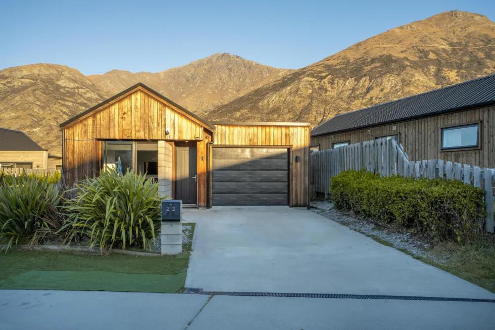 Photos of 22 Huxley Place