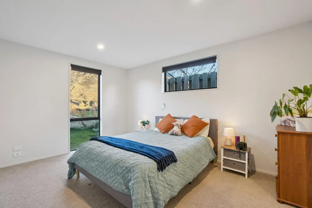 Photos of 22 Huxley Place