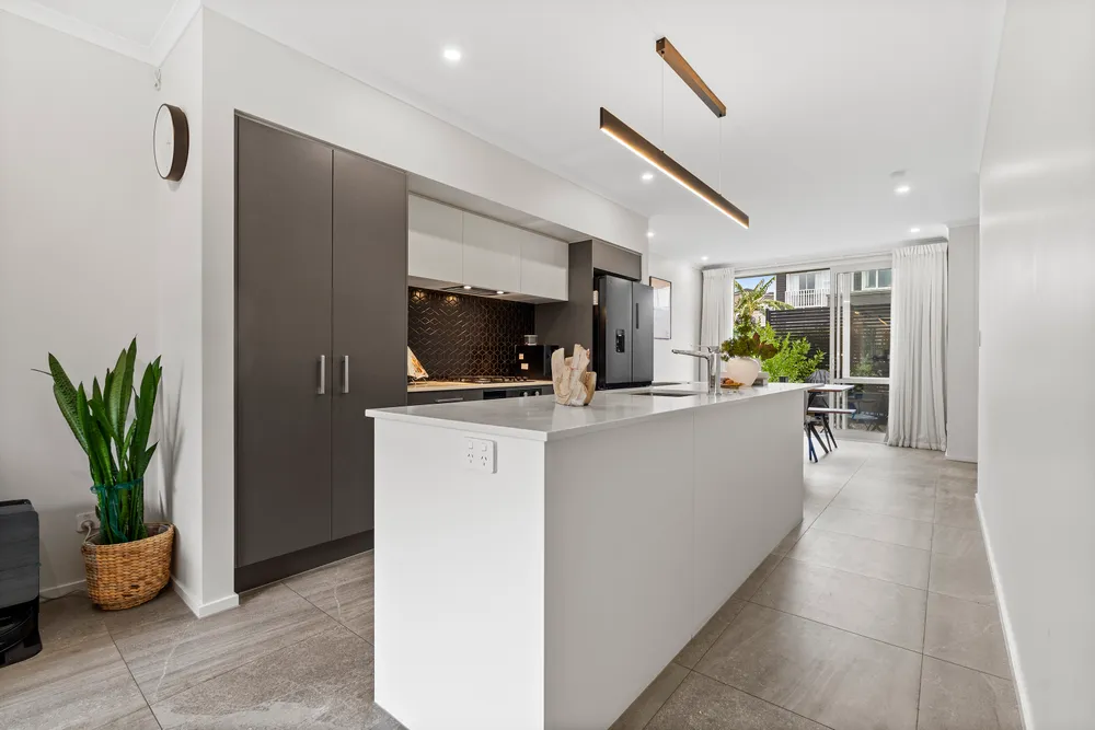 Photos of 18 Taitonga Lane