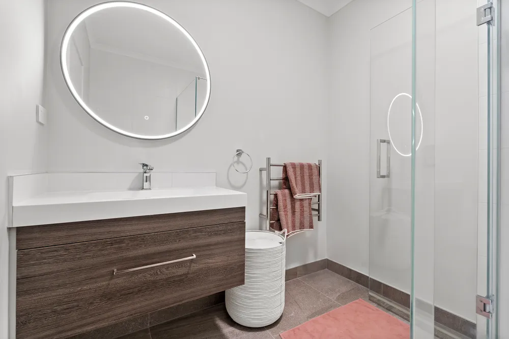 Photos of 18 Taitonga Lane