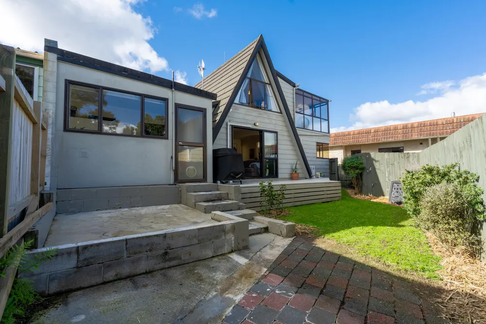 Photos of 12 Eureka Place