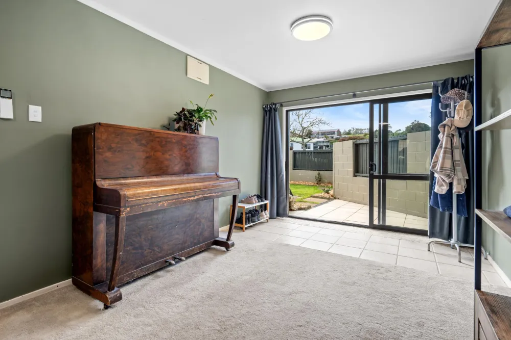 Photos of 12 Eureka Place