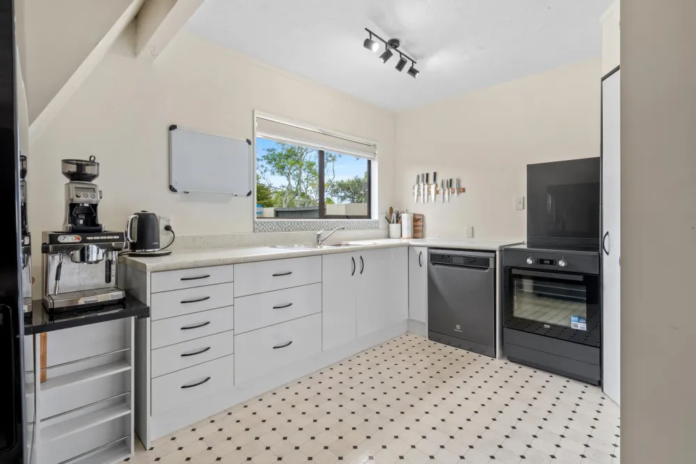 Photos of 12 Eureka Place