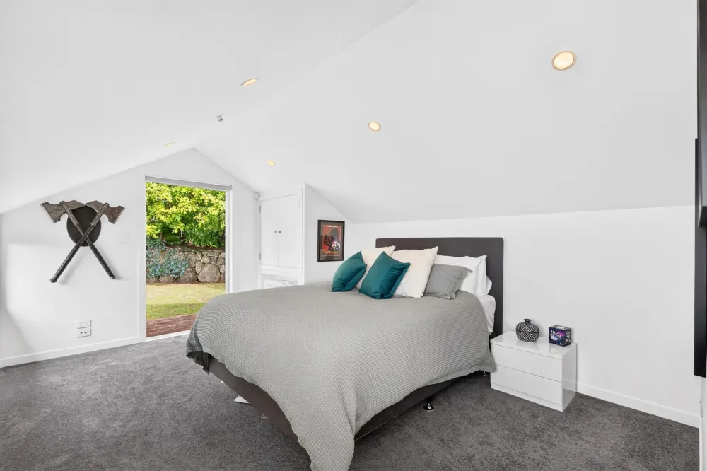 Photos of 12A Albert Road