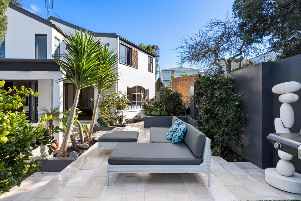 Photos of 60A Koraha Street