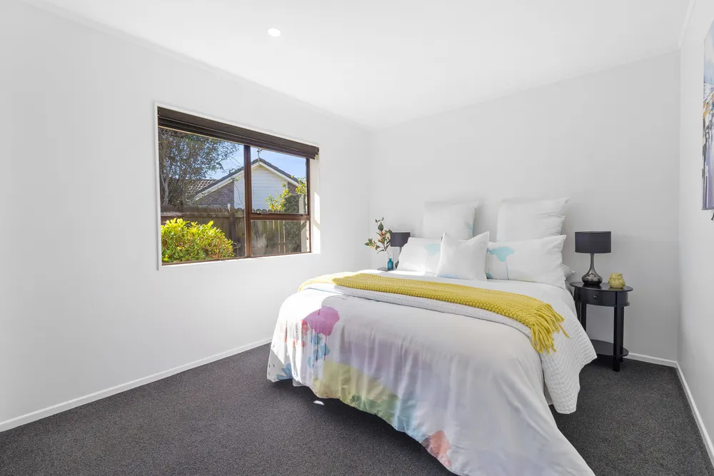 Photos of 2/99 Riverside Road