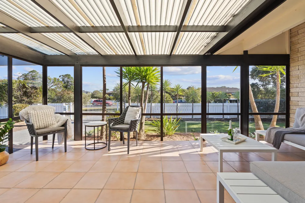 Photos of 2/99 Riverside Road