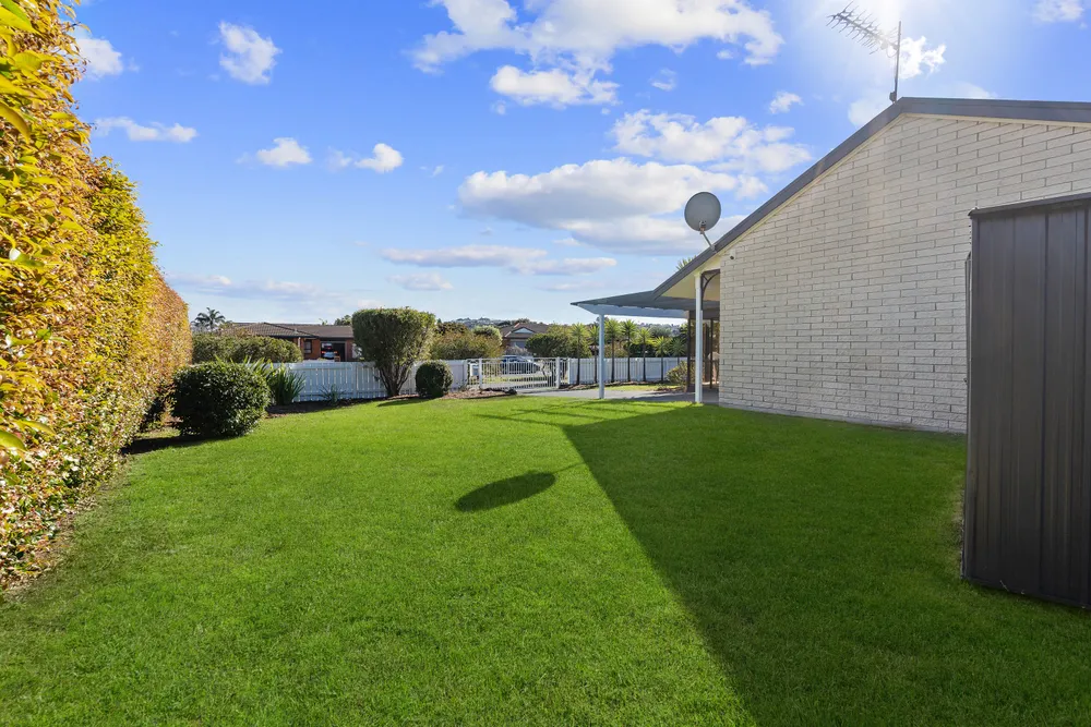 Photos of 2/99 Riverside Road