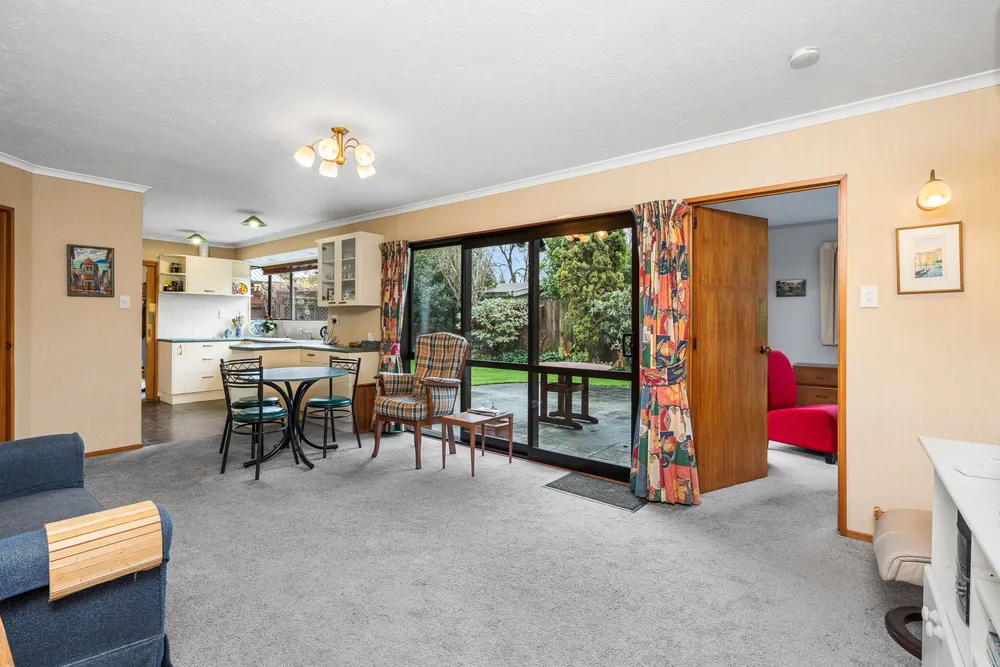 Photos of 6 Tuscany Place