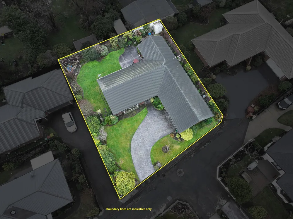 Photos of 6 Tuscany Place