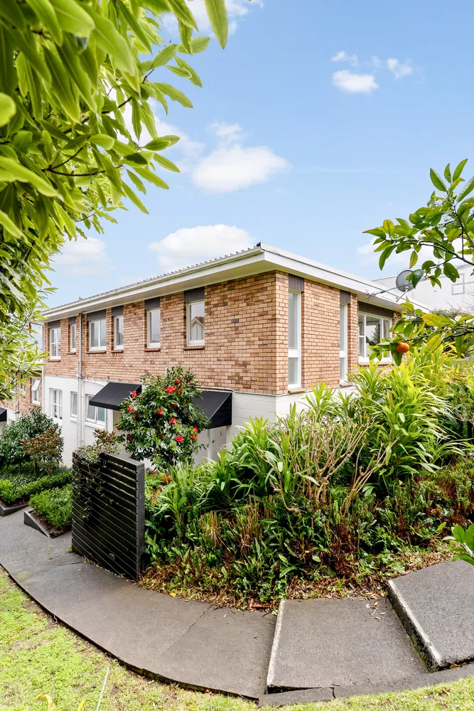 Photos of 1/120 Orakei Road