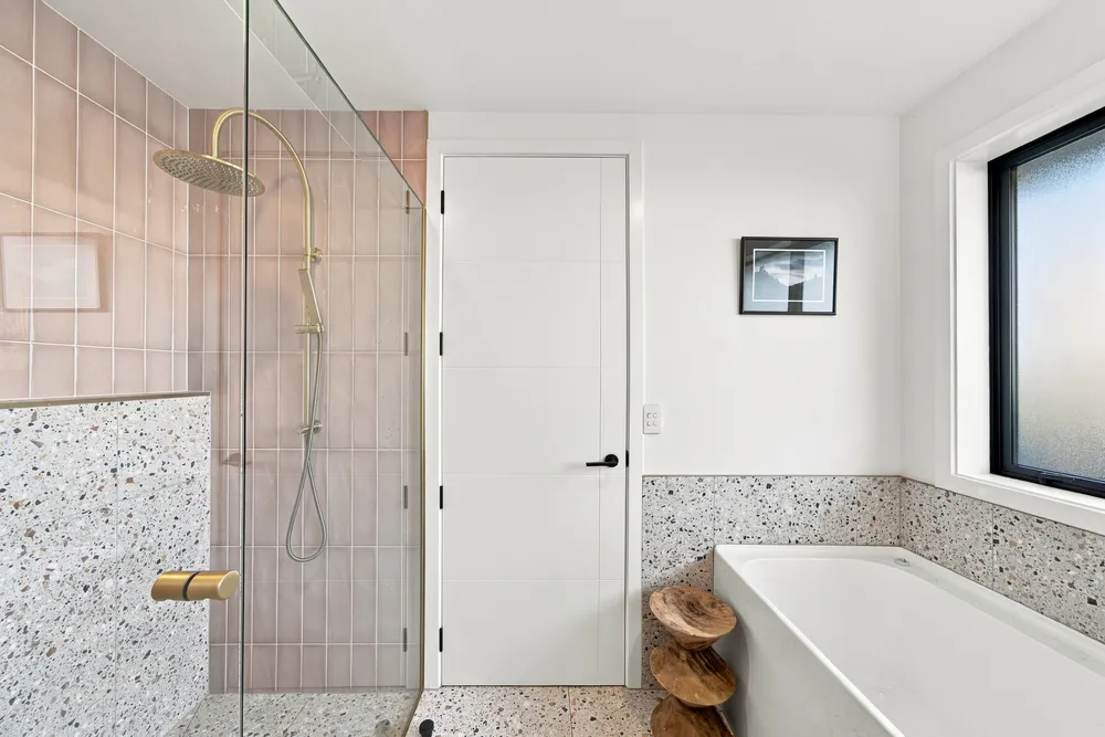 Photos of 2 Tabor Place