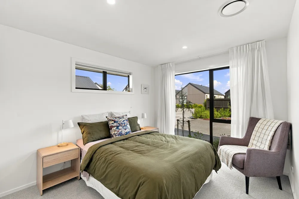 Photos of 2 Tabor Place