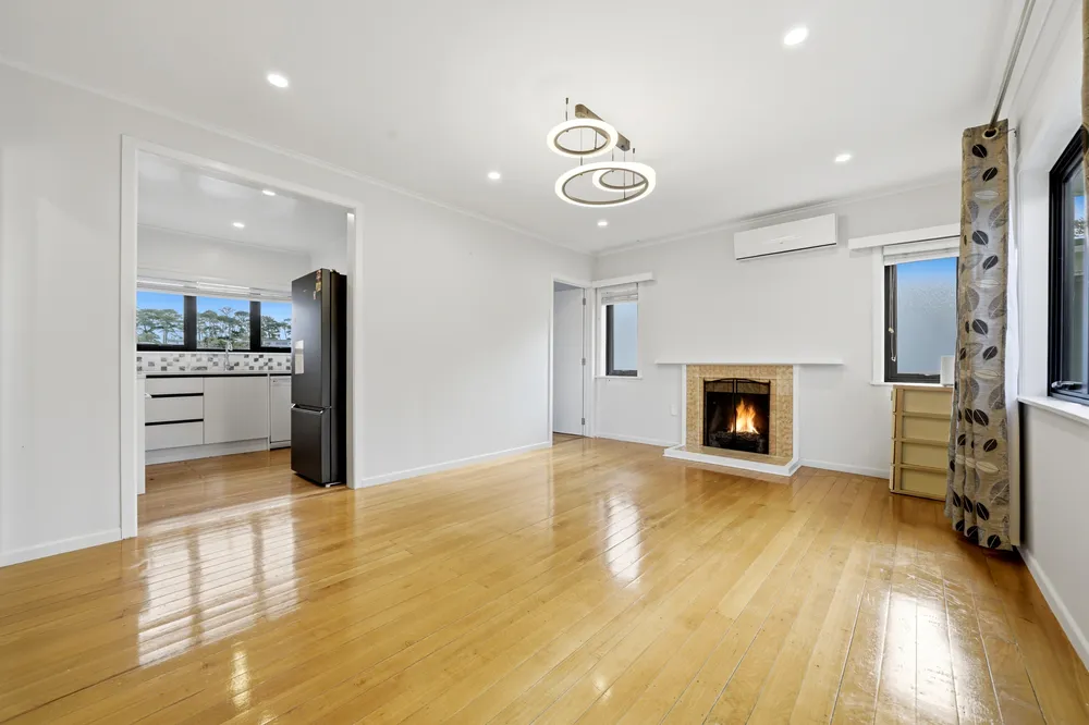 Photos of 190 Forrest Hill Road