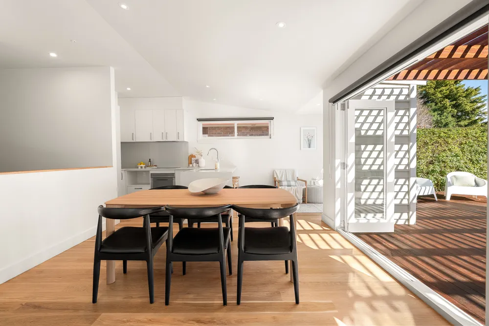Photos of 12 Thorley Street