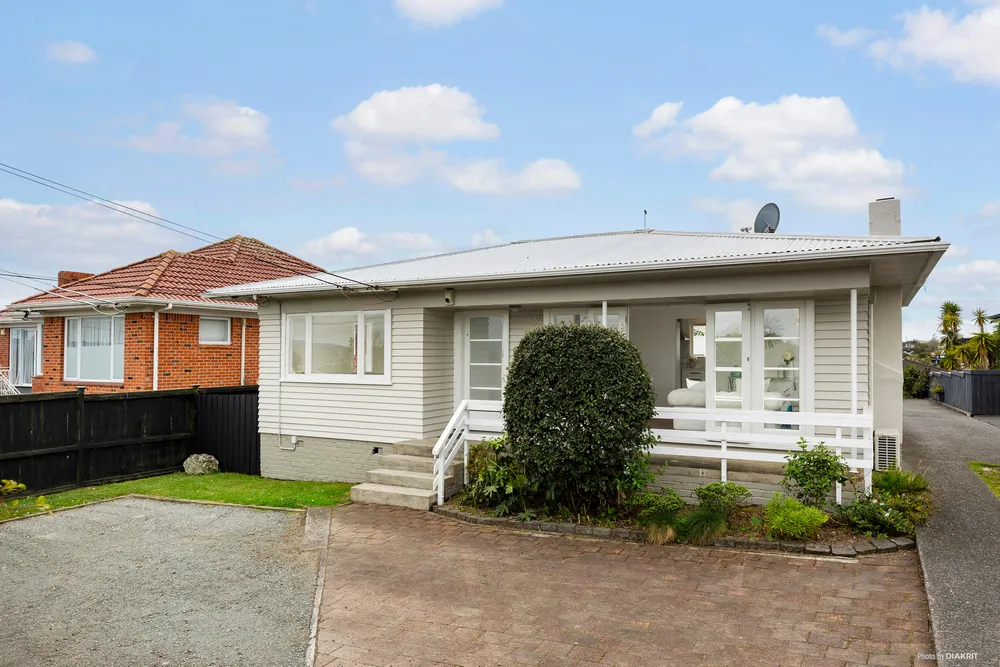 Photos of 1/547 Hillsborough Road