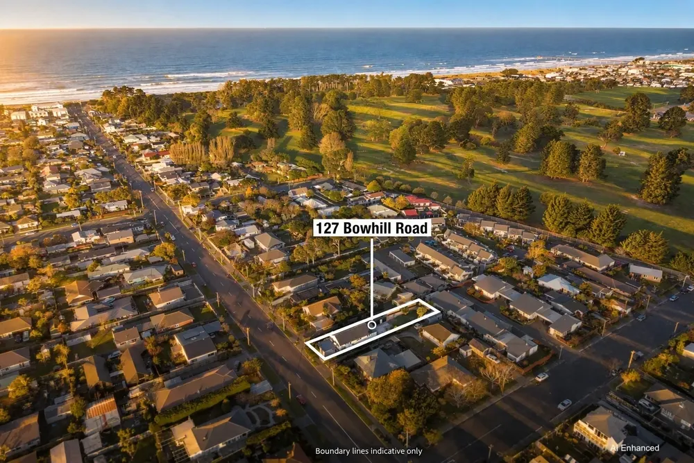 Photos of 54 Inwoods Road