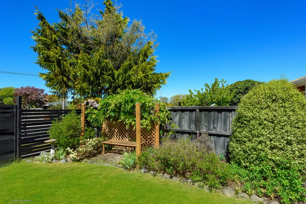 Photos of 54 Inwoods Road