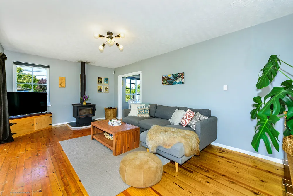Photos of 54 Inwoods Road