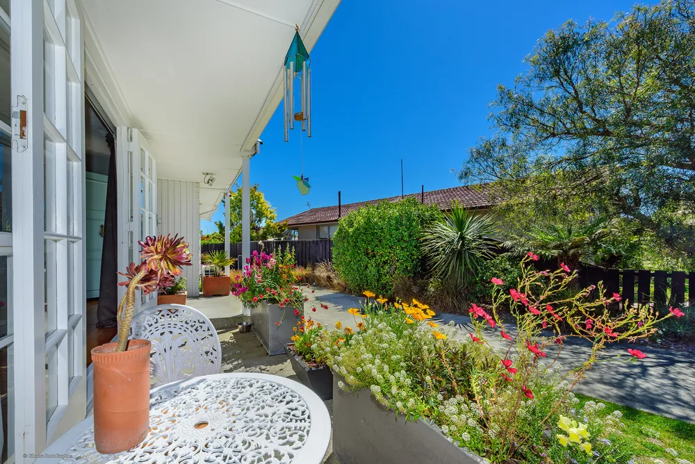 Photos of 54 Inwoods Road