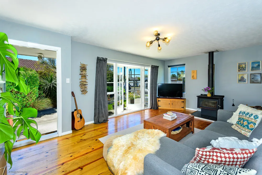 Photos of 54 Inwoods Road