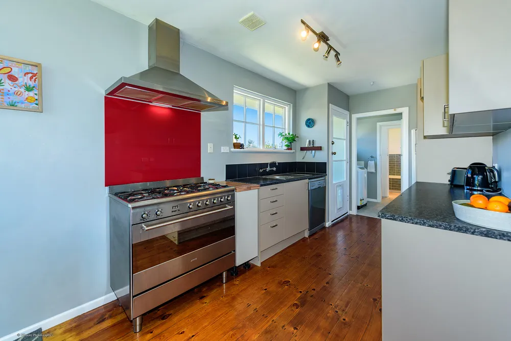 Photos of 54 Inwoods Road
