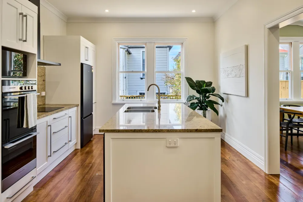 Photos of 25 Newman Terrace