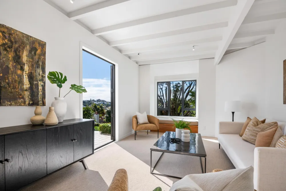 Photos of 4 Mamie Street