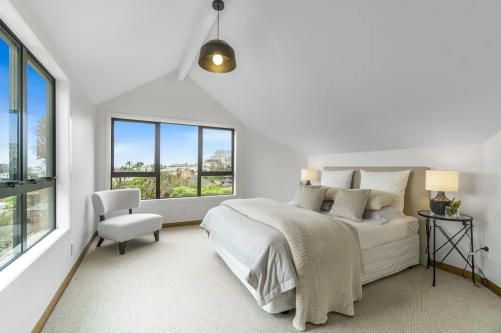 Photos of 4 Mamie Street